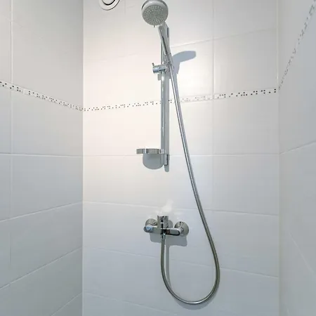 Pleasant Near The Center Of