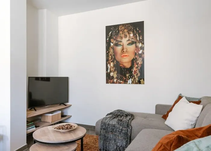 Pleasant Near The Center Of * 根特